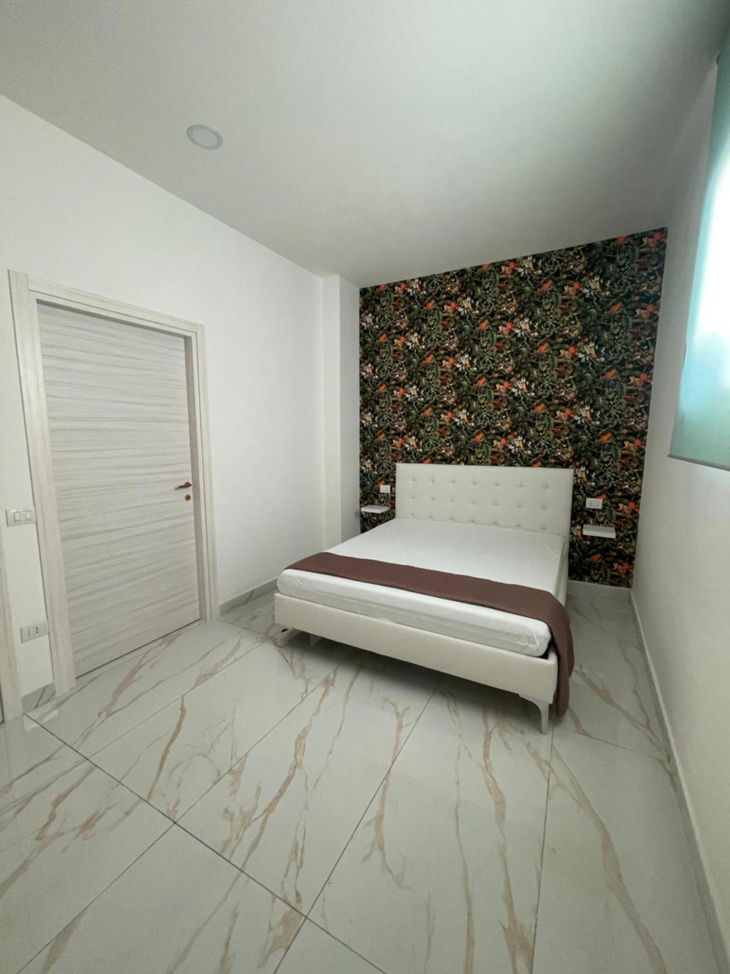 Life Hotel كاسالنْووفو دي نابولِ المظهر الخارجي الصورة